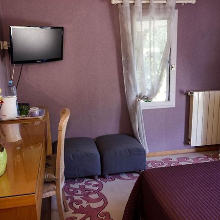B&B Gilclau Saint-Martial-d'Artenset 외부 사진