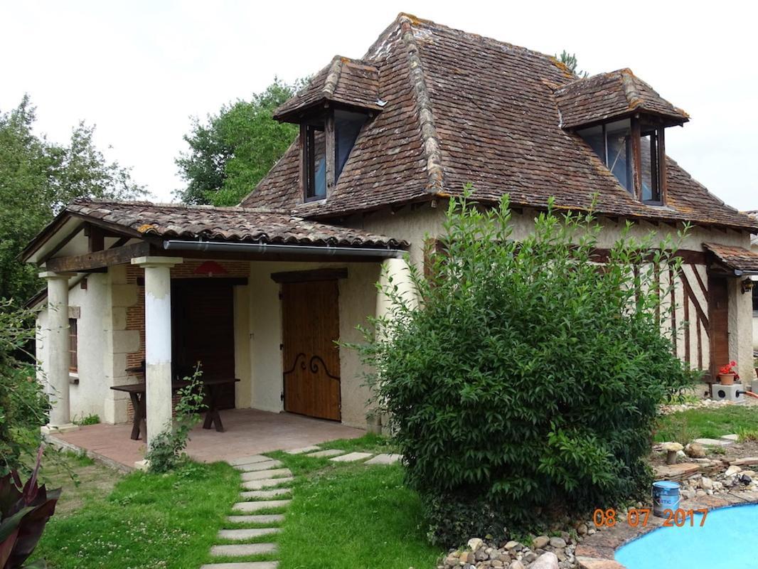 B&B Gilclau Saint-Martial-d'Artenset 외부 사진